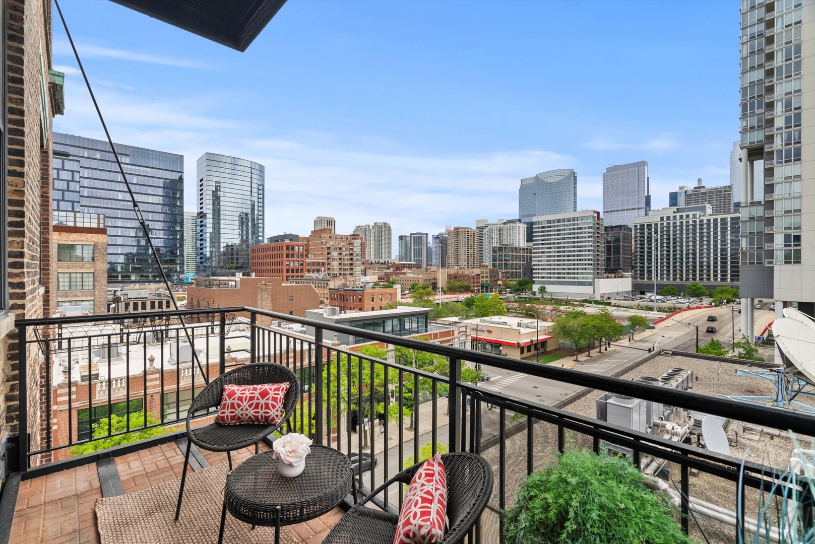 817 W Washington Boulevard Unit: 503