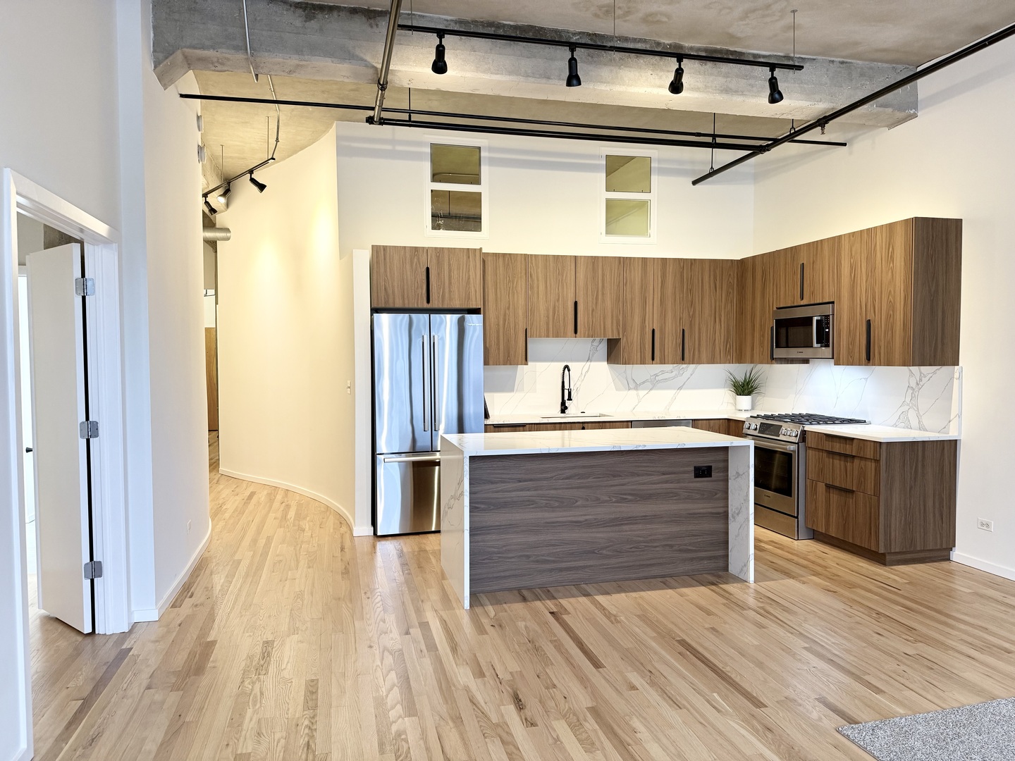 817 W Washington Boulevard Unit: 503