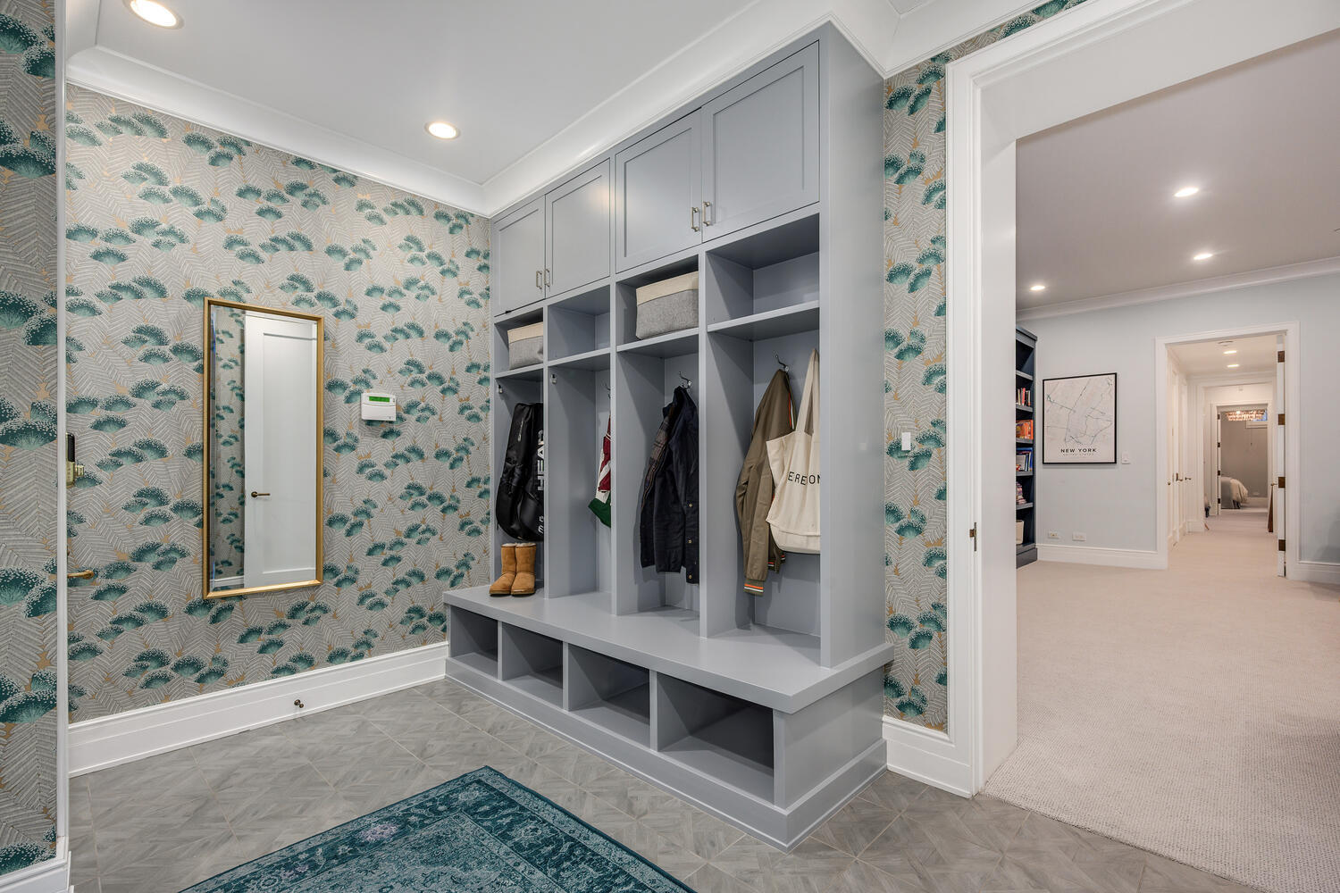 2214 N Magnolia Avenue