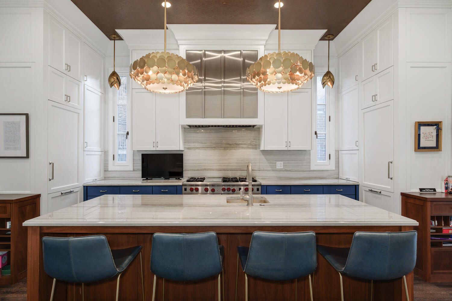 2214 N Magnolia Avenue