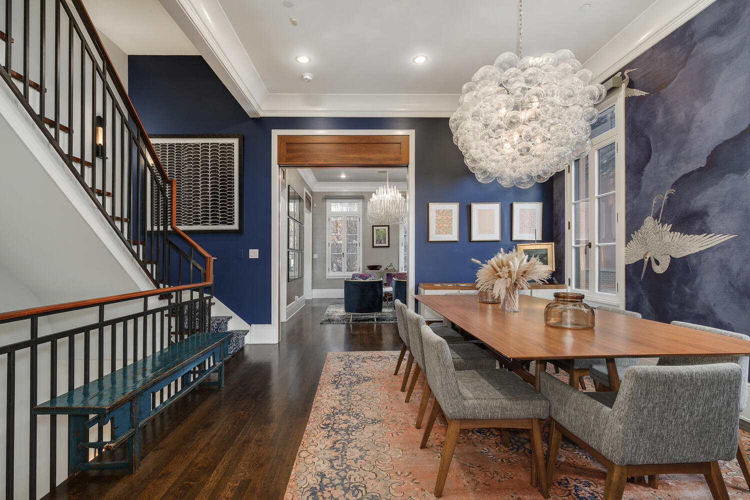 2214 N Magnolia Avenue