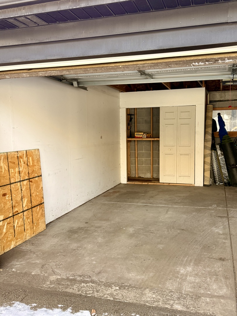 1728 W ROSCOE Avenue Unit: 3E