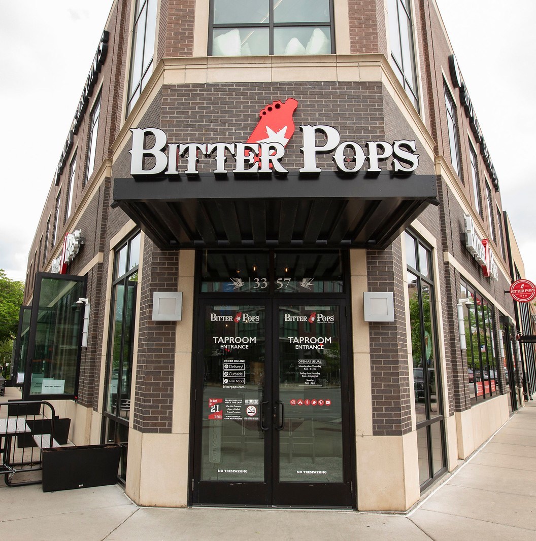 1728 W ROSCOE Avenue Unit: 3E