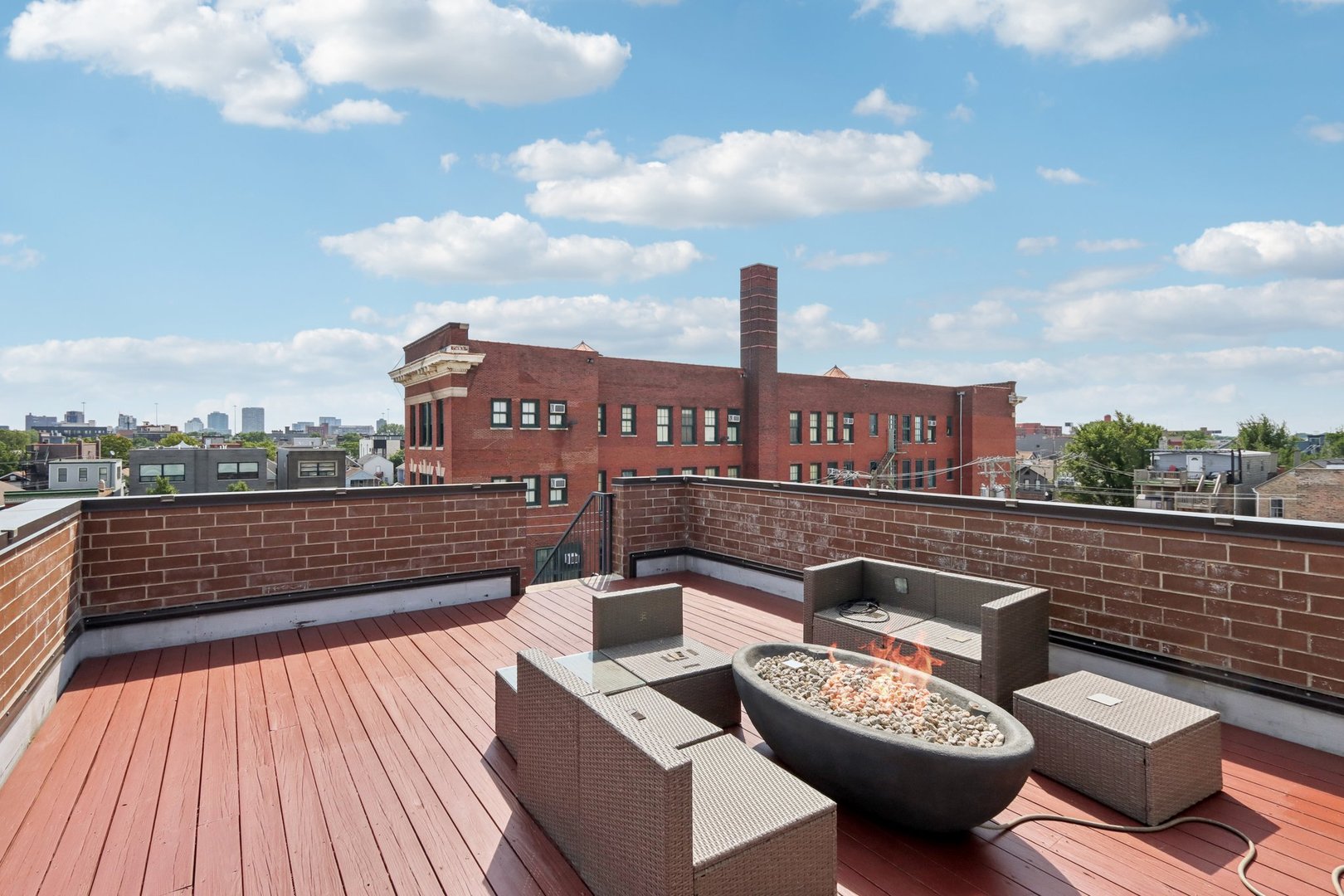 1631 S Carpenter Street Unit: 3