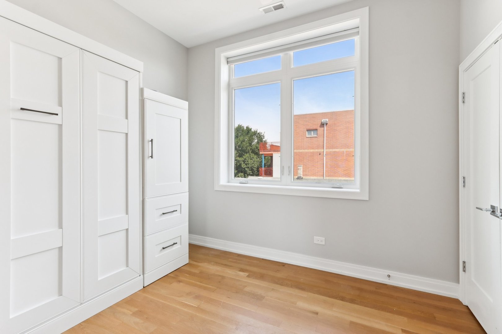 1631 S Carpenter Street Unit: 3