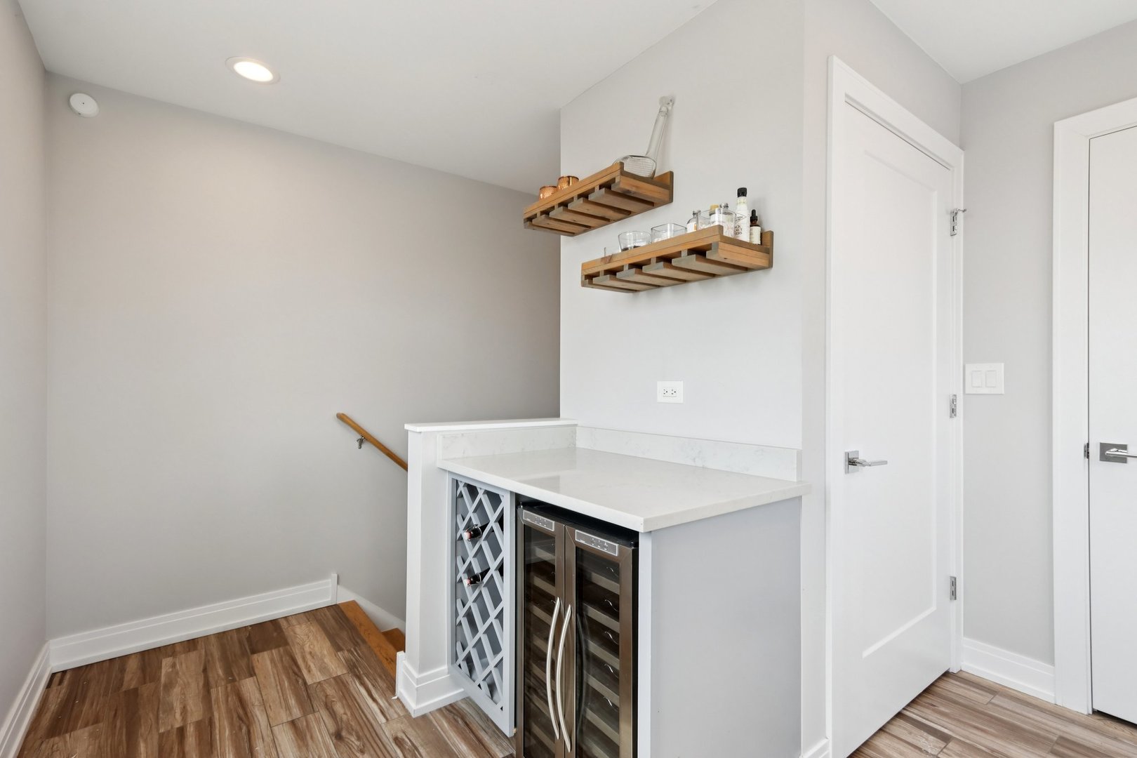 1631 S Carpenter Street Unit: 3