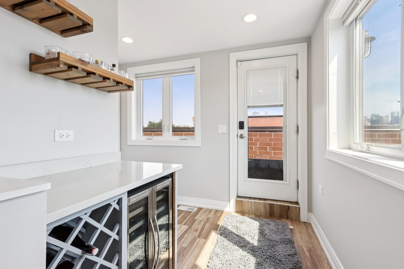 1631 S Carpenter Street Unit: 3