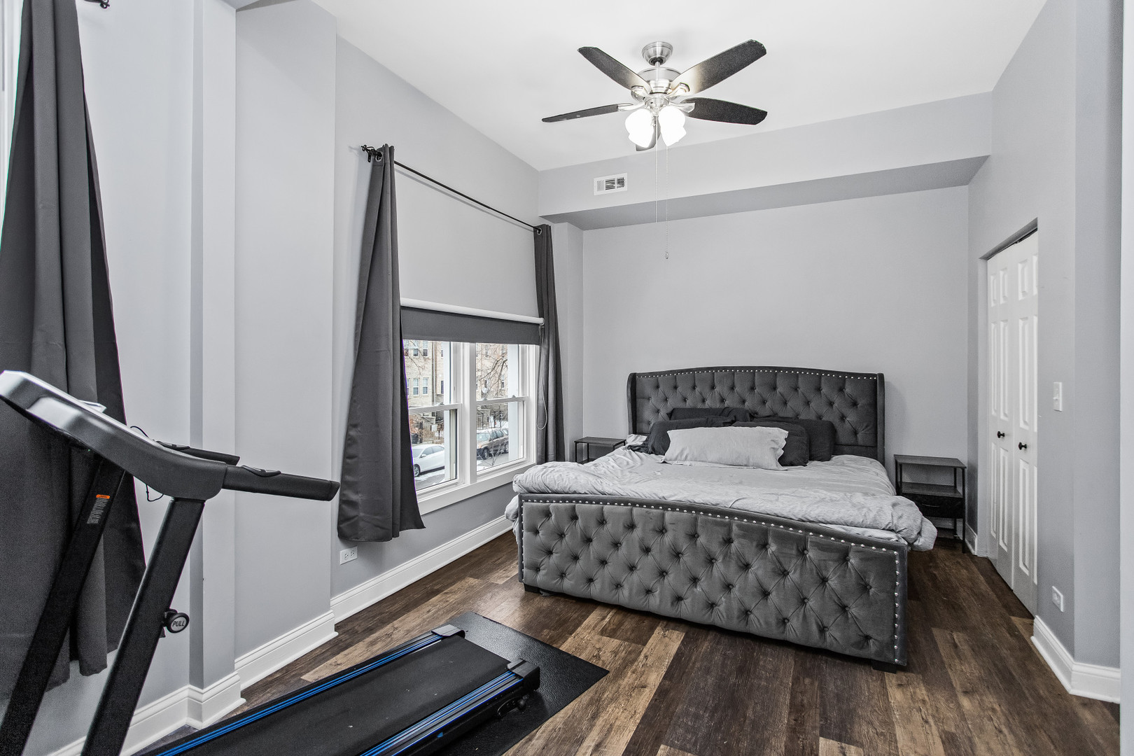 3339 W Le Moyne Street