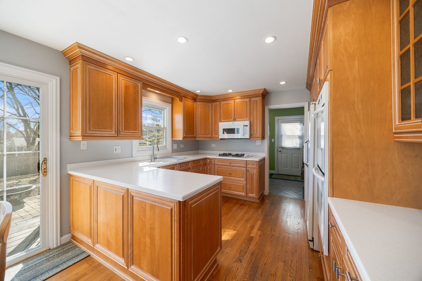 1125 W Skylark Drive