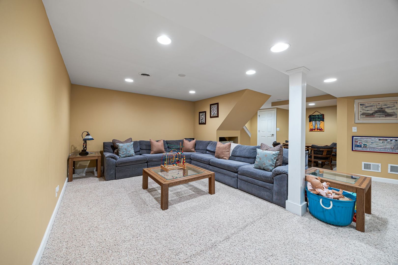 1125 W Skylark Drive