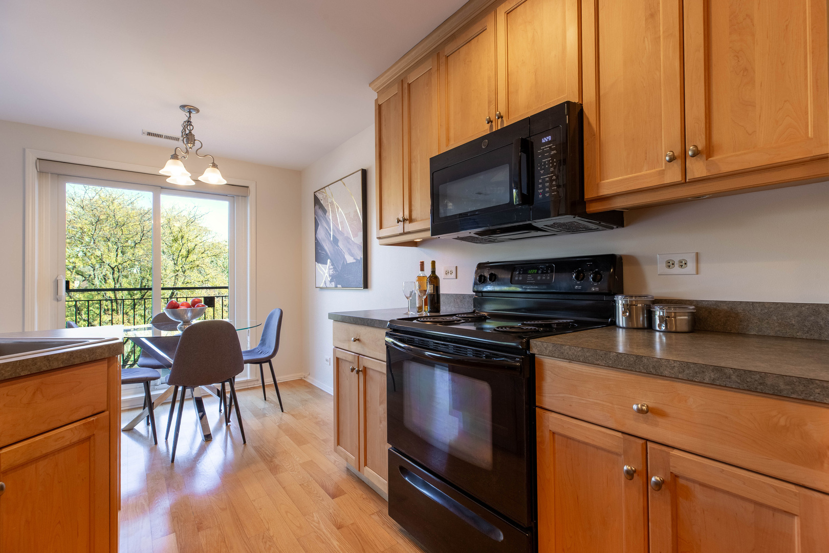 701 Lake Hinsdale Drive Unit: 306
