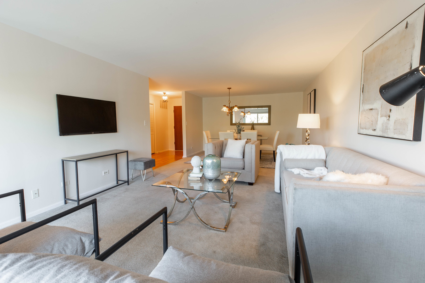 701 Lake Hinsdale Drive Unit: 306