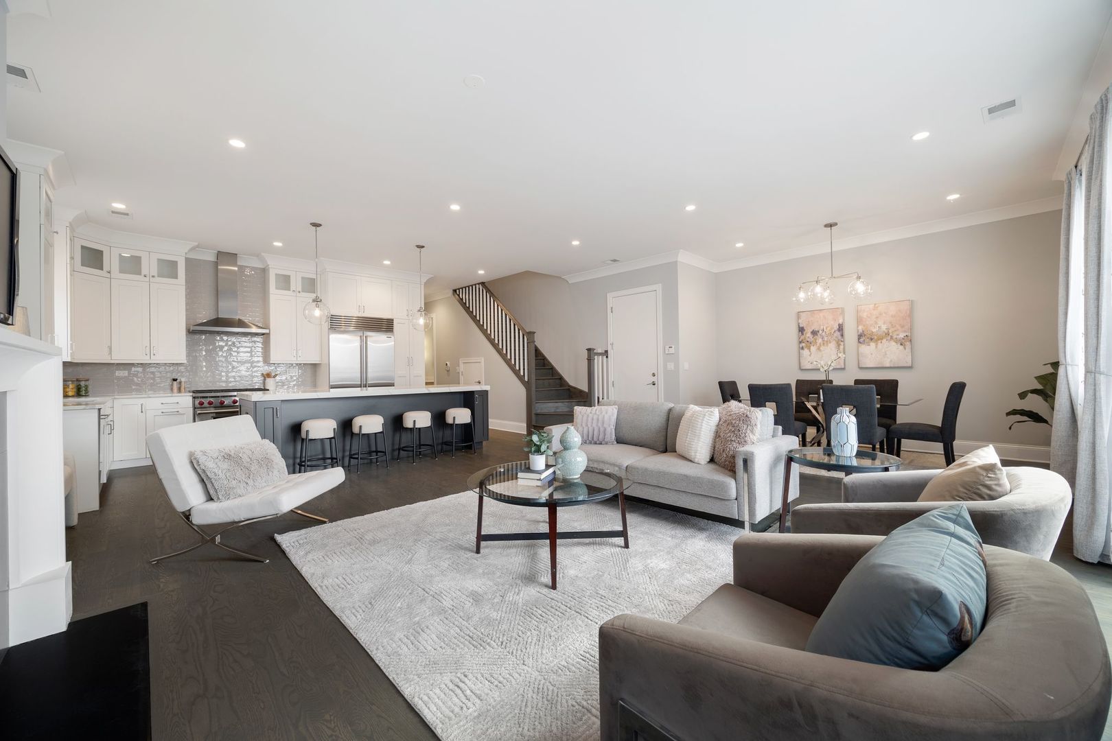 2649 N Racine Avenue Unit: 3N