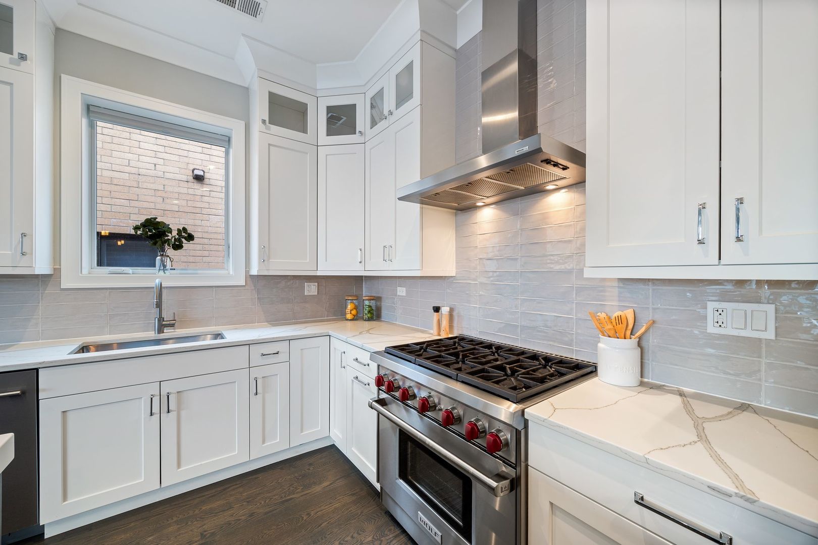 2649 N Racine Avenue Unit: 3N