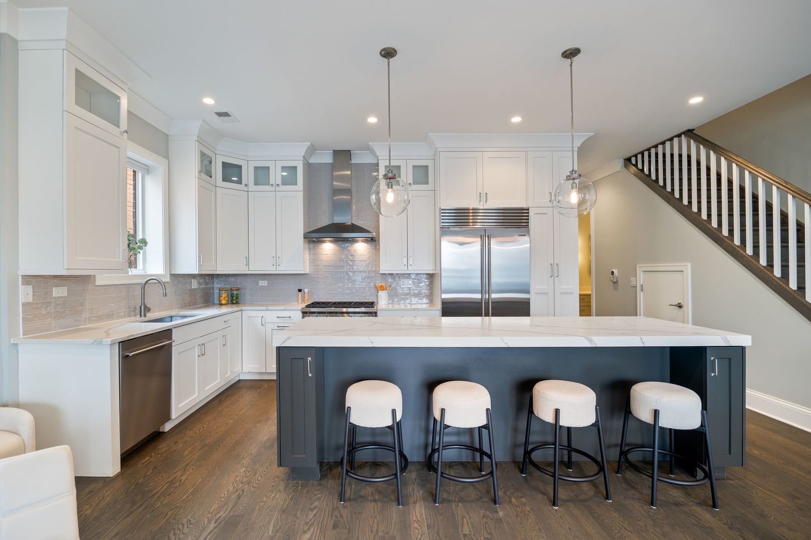 2649 N Racine Avenue Unit: 3N