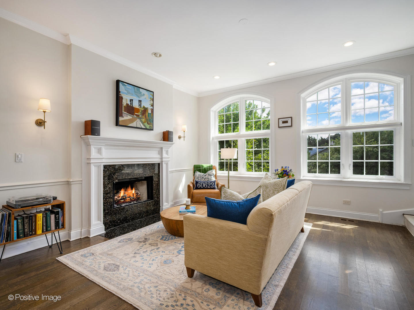 1718 W Superior Street Unit: 2E