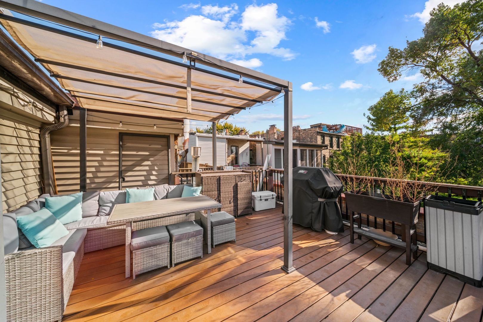 2222 N Racine Avenue Unit: 13