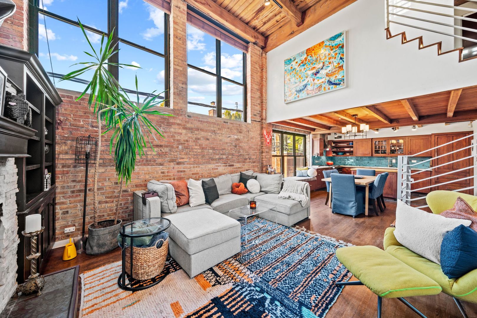 2222 N Racine Avenue Unit: 13