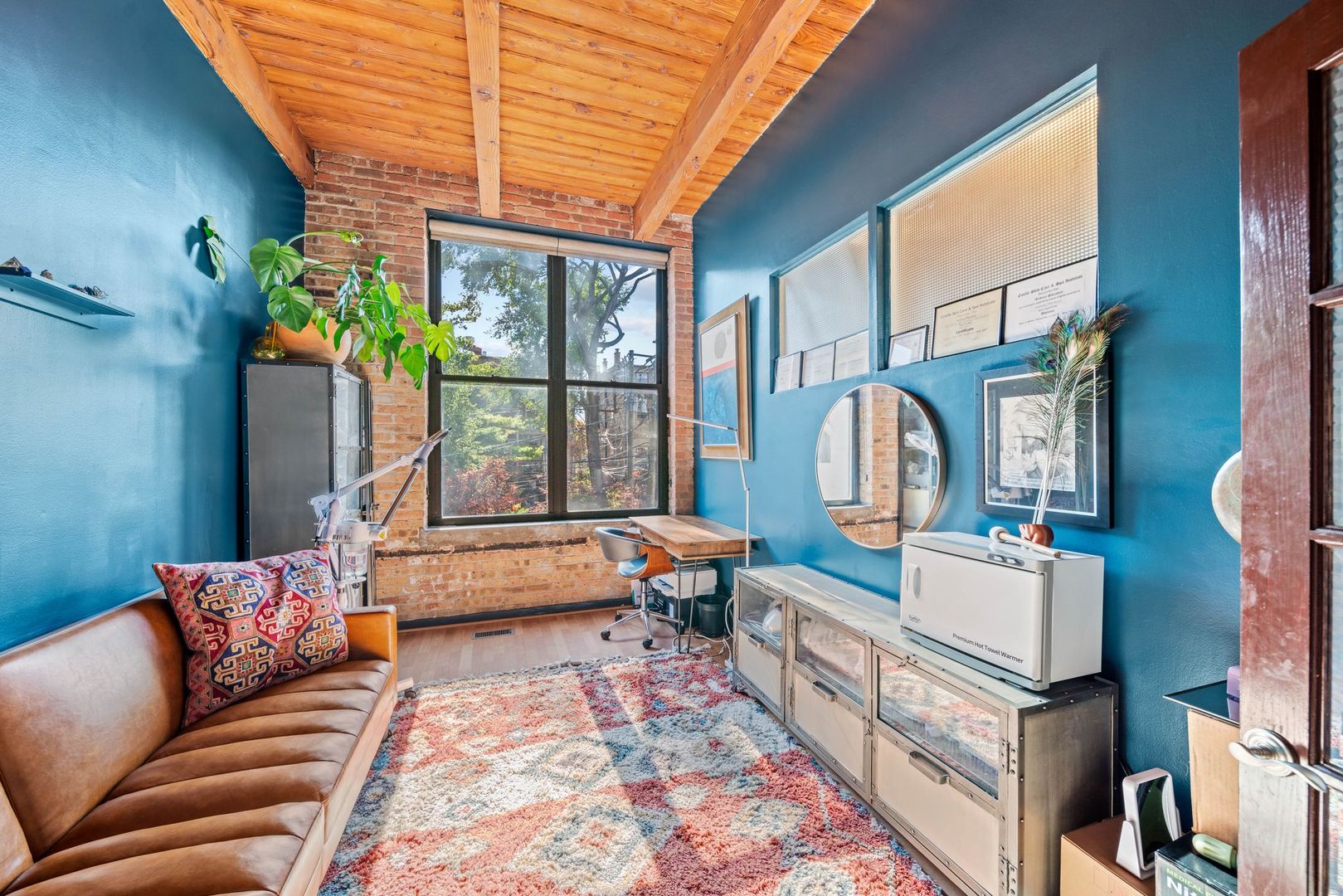 2222 N Racine Avenue Unit: 13