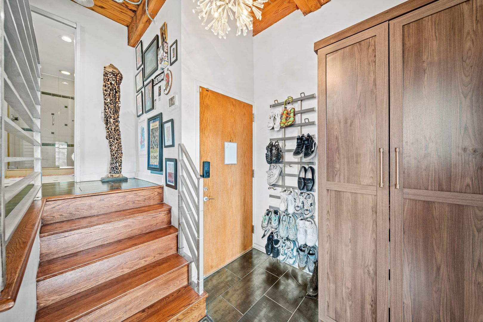 2222 N Racine Avenue Unit: 13