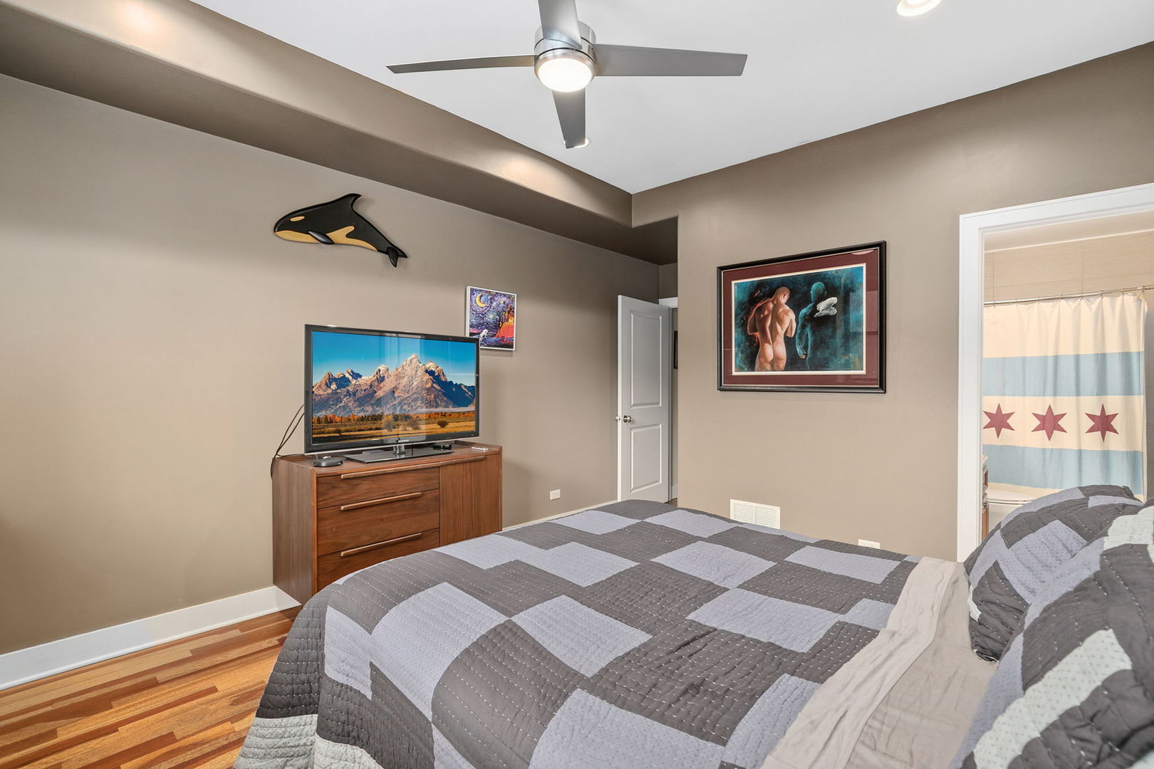 1234 W BRYN MAWR Avenue Unit: G
