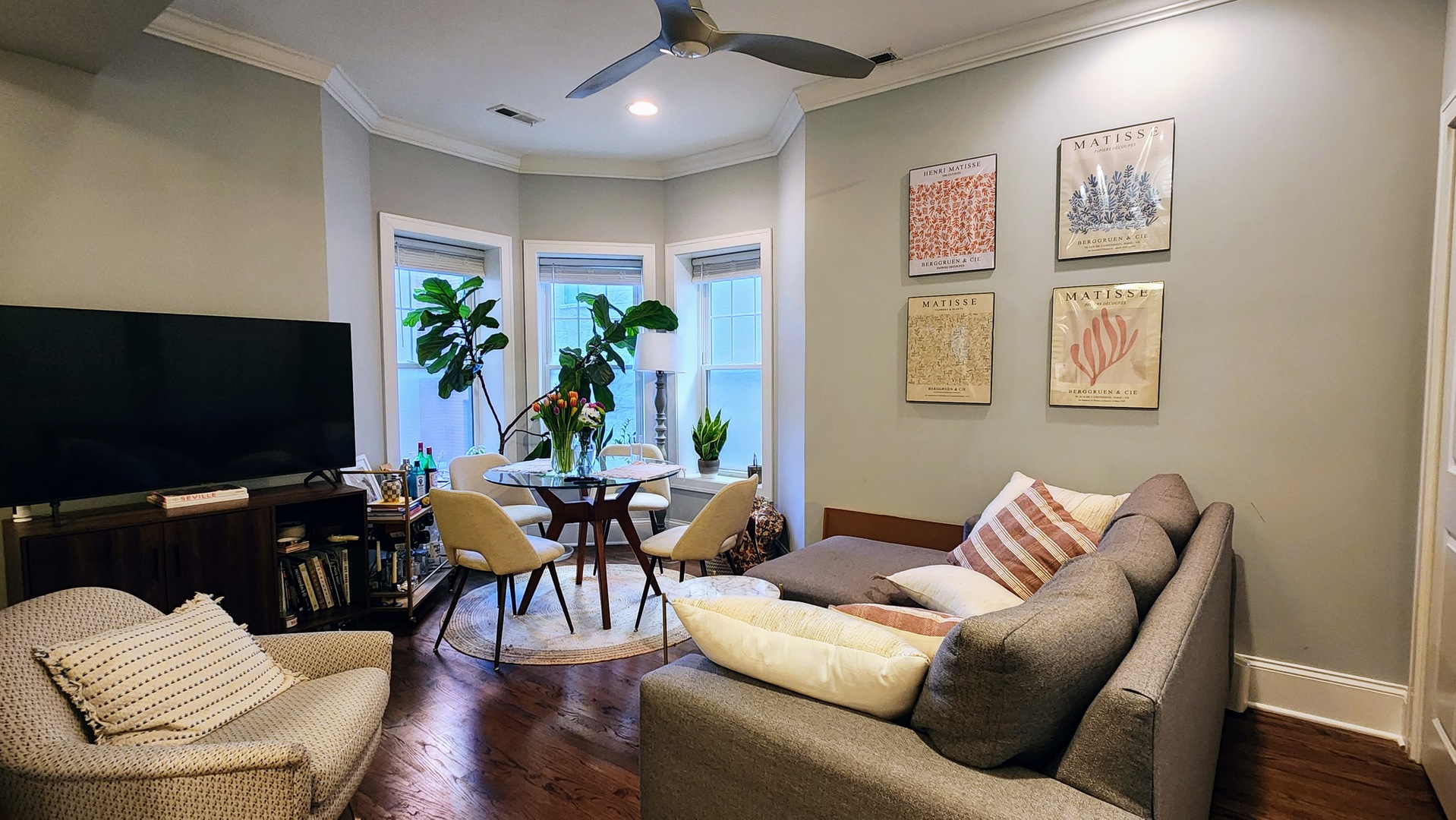 735 W Belmont Avenue Unit: 1C