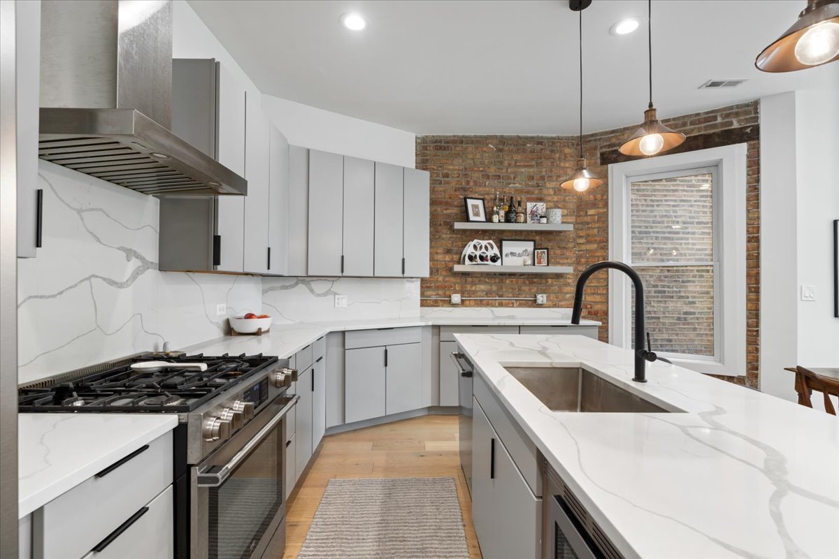 3432 W Belden Avenue Unit: 1