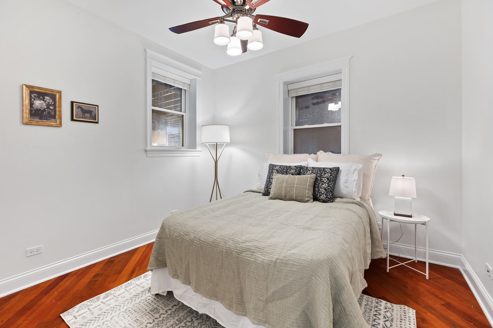 2702 W CORTLAND Avenue Unit: 2