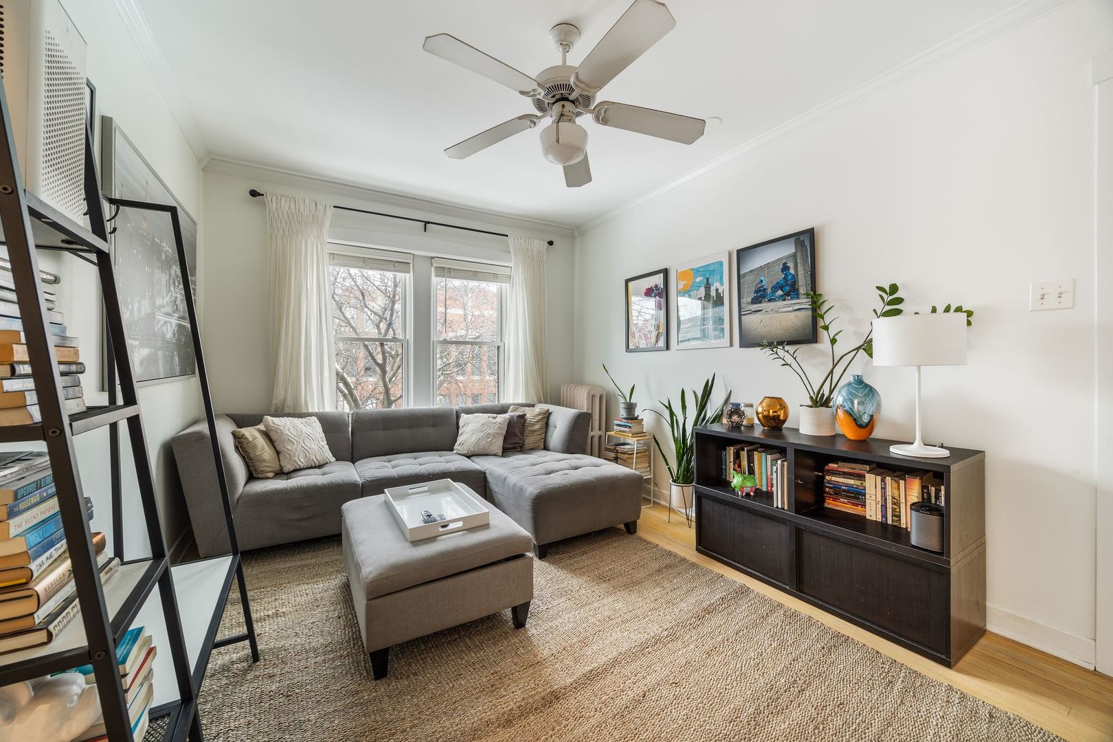 3101 N Kenmore Avenue Unit: 3