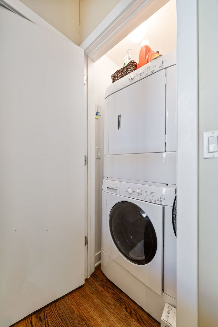 4055 N Wolcott Avenue Unit: 3S