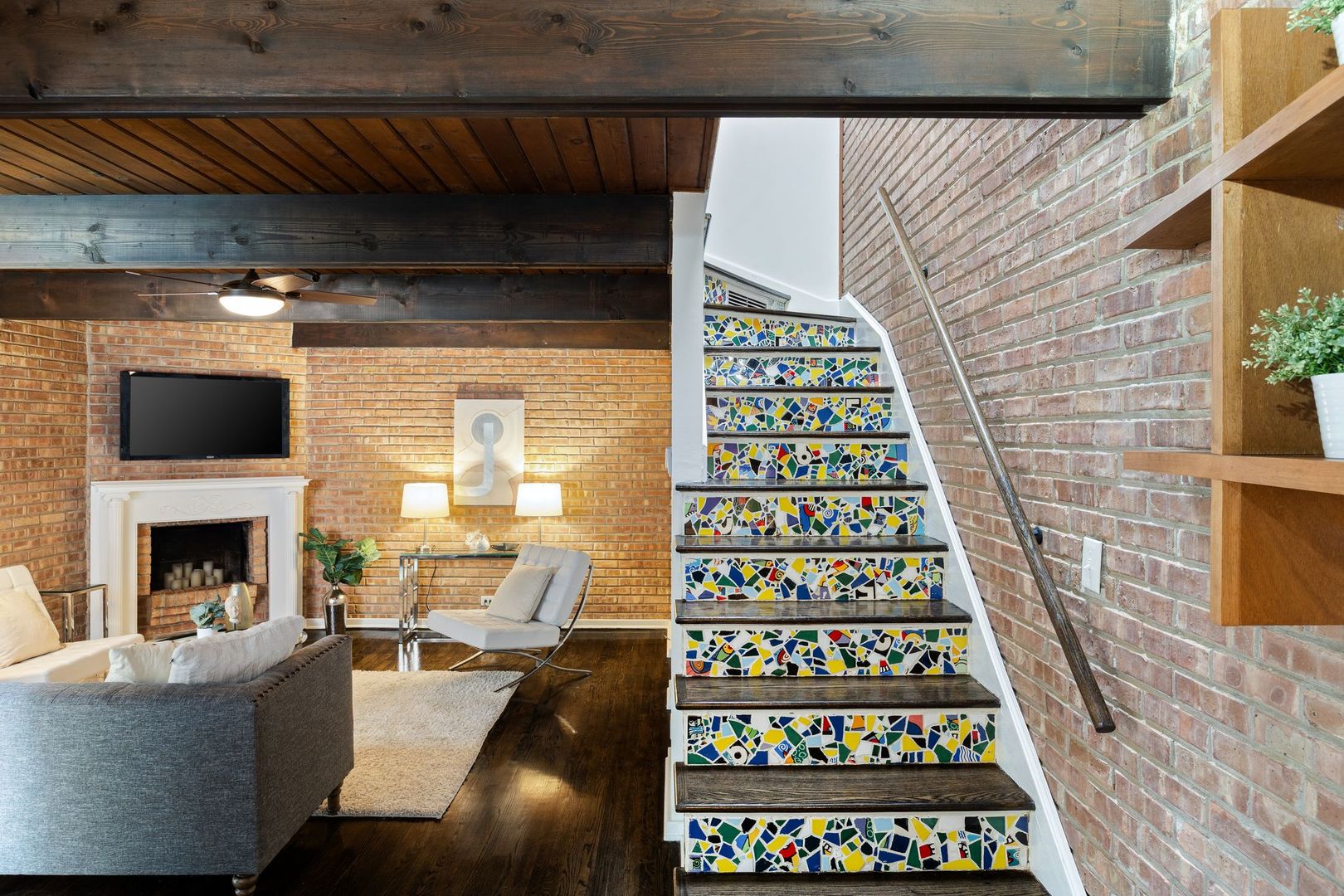 2735 N Mildred Avenue Unit: 2