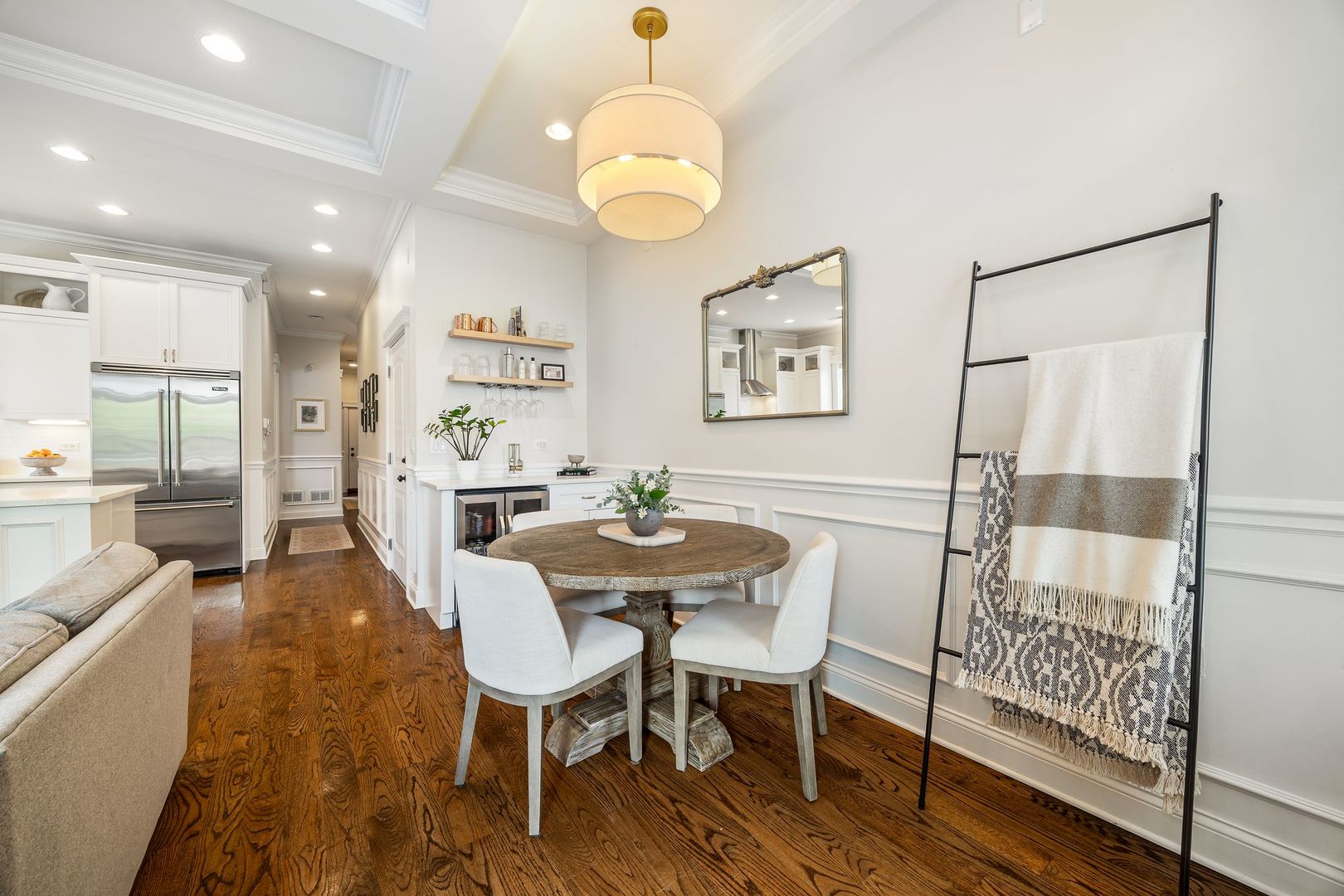 3748 N Damen Avenue Unit: 3S