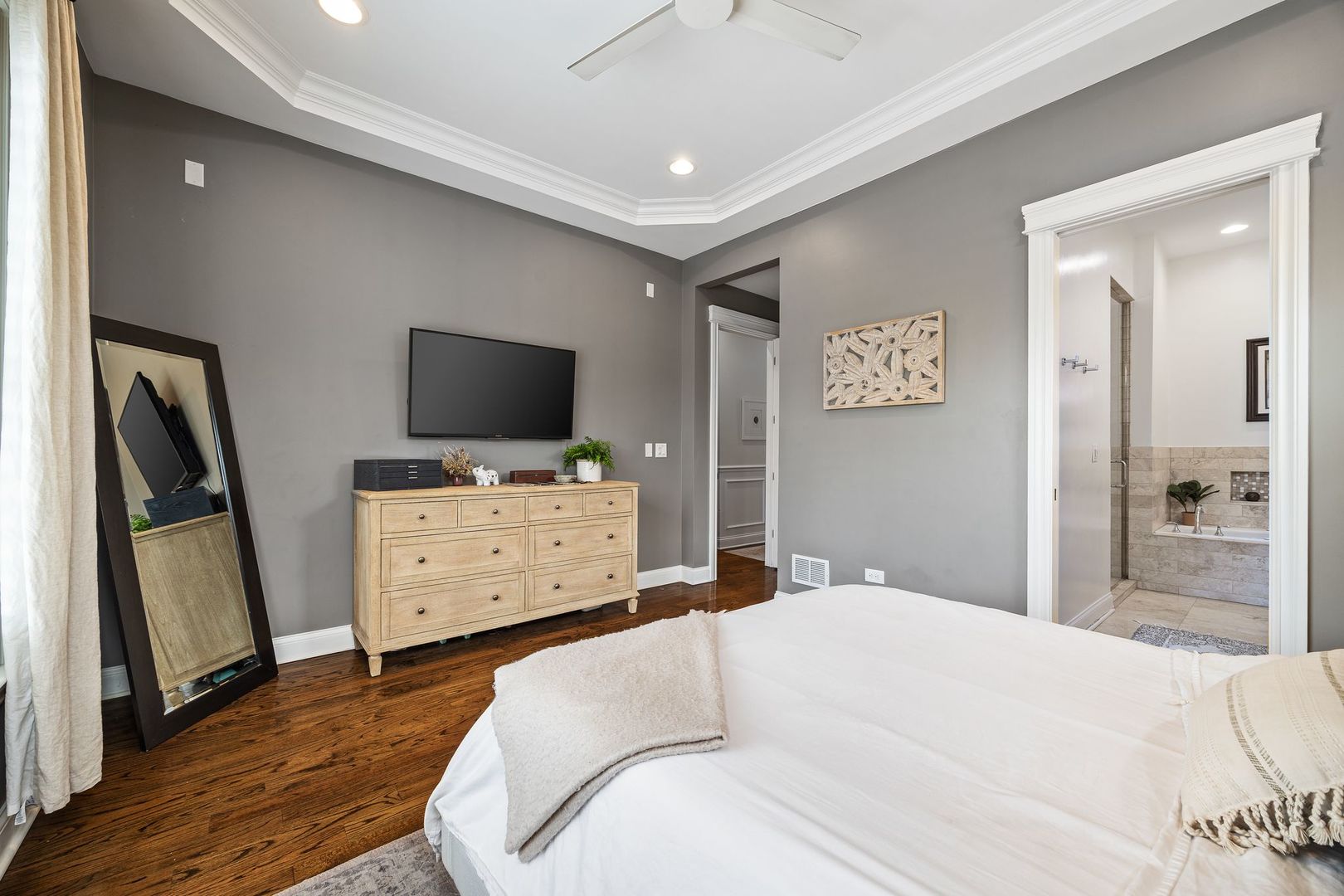 3748 N Damen Avenue Unit: 3S