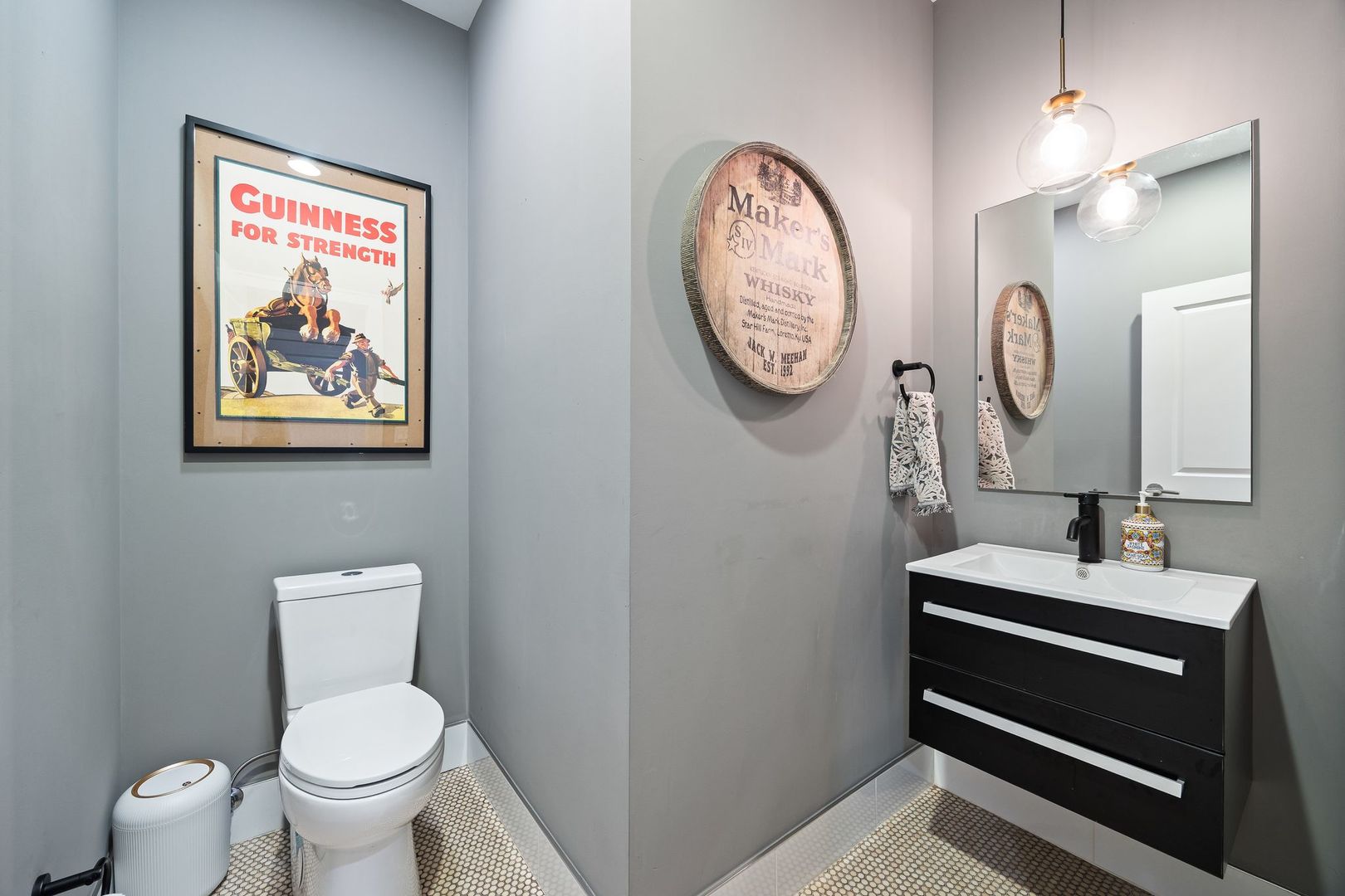 4042 N WESTERN Avenue Unit: 1N