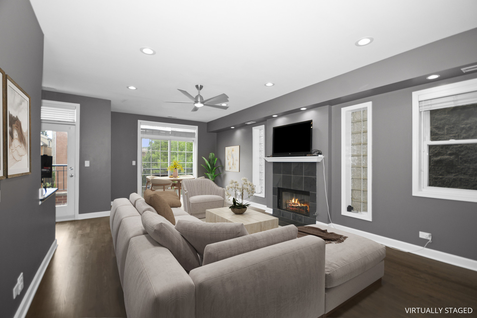 2840 N Damen Avenue Unit: 2