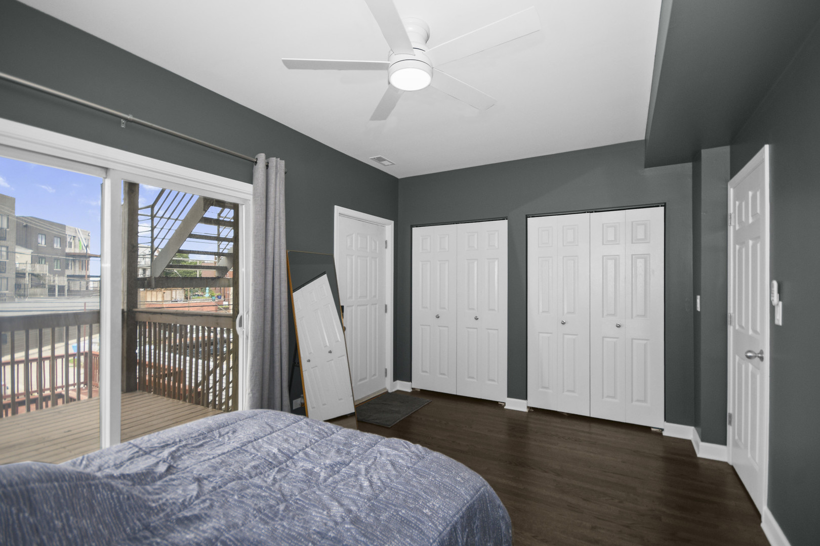 2840 N Damen Avenue Unit: 2