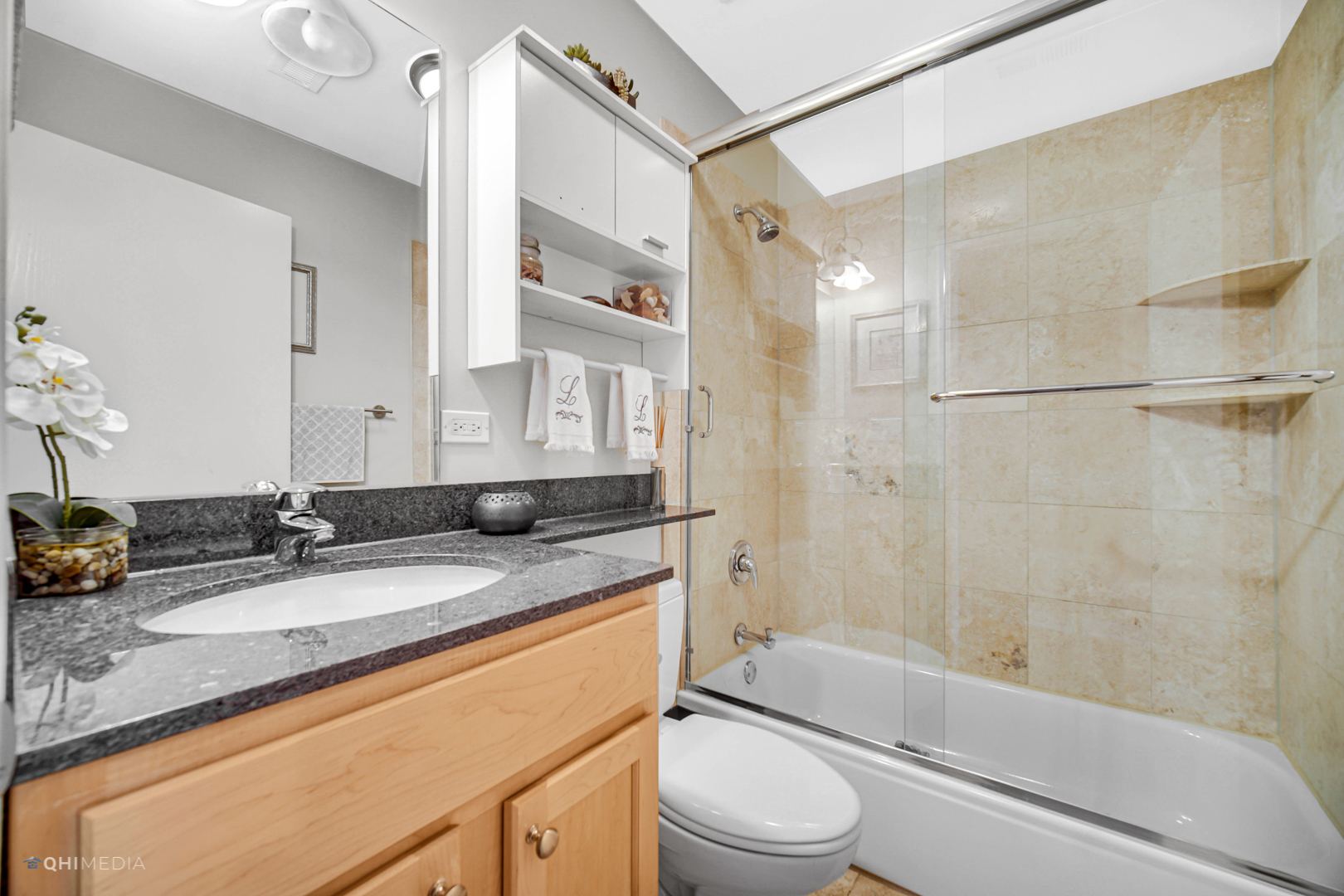 1454 W Fullerton Avenue Unit: 2