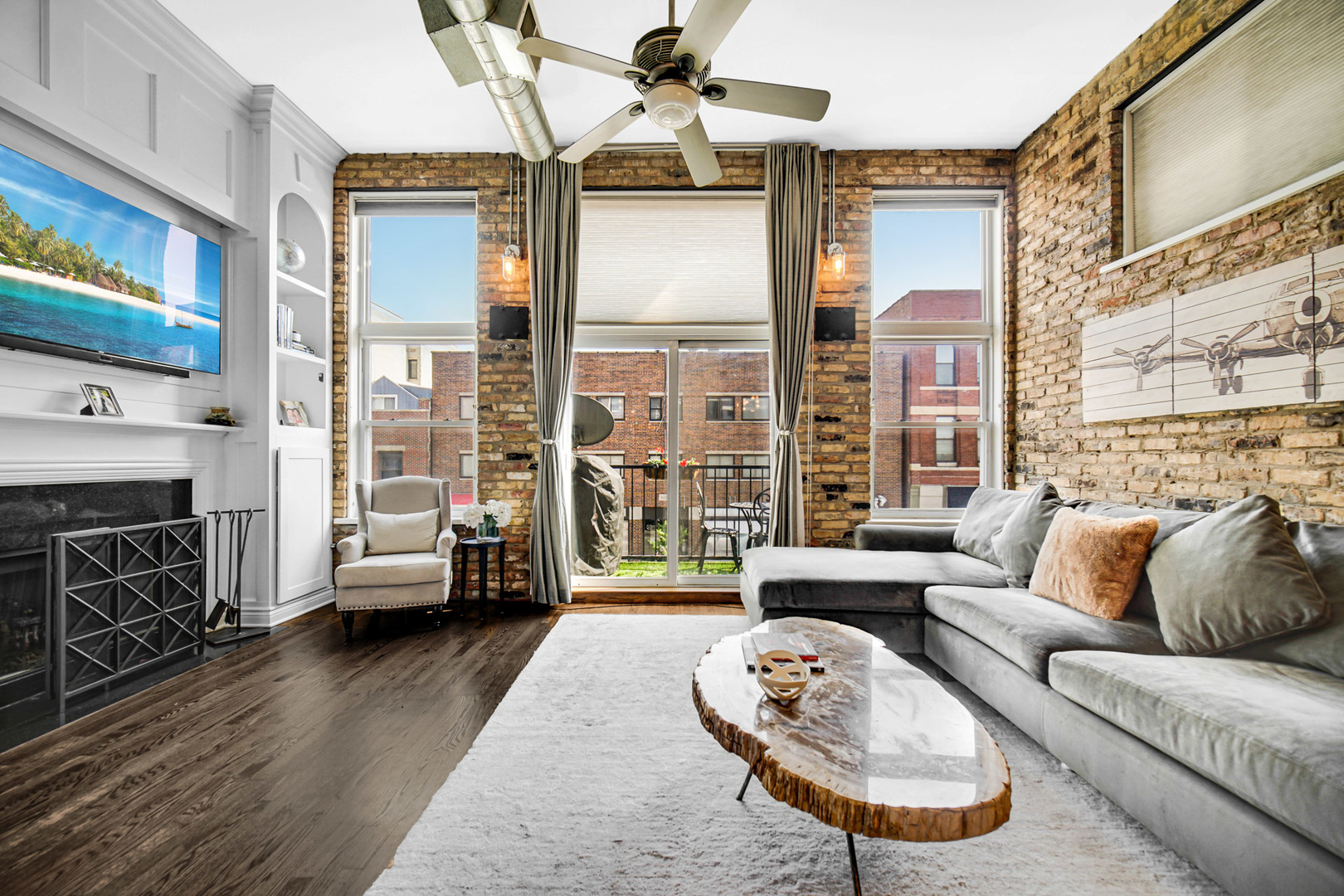 1454 W Fullerton Avenue Unit: 2
