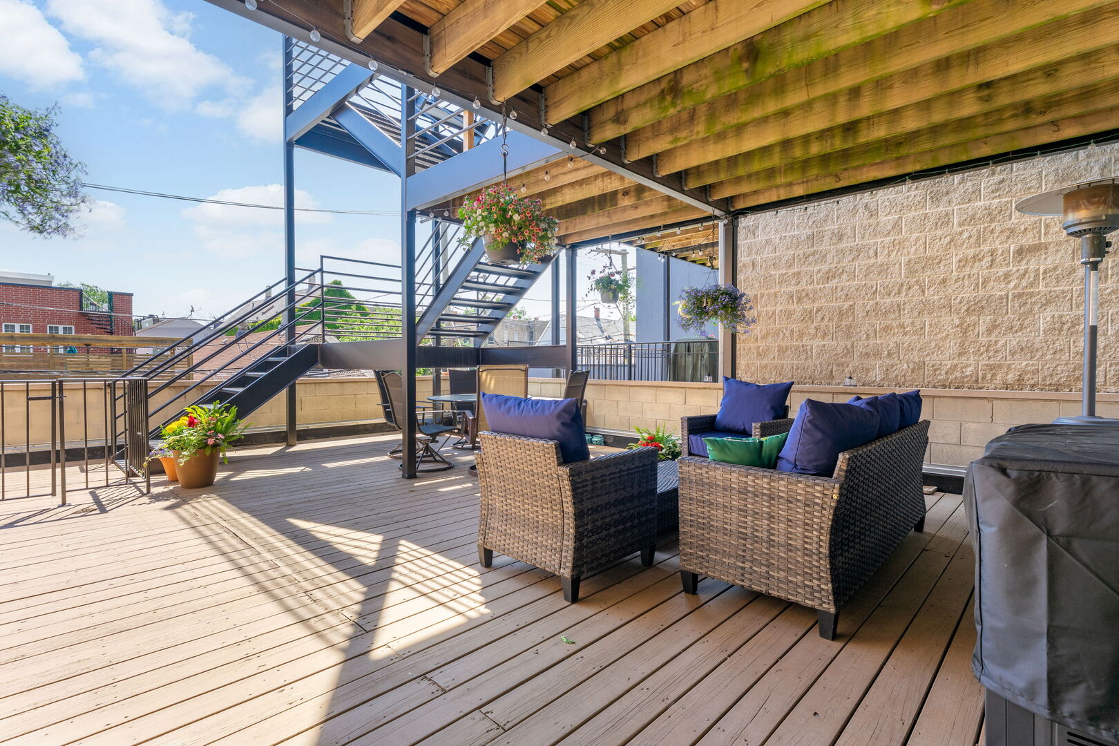 2119 N Damen Avenue Unit: 2