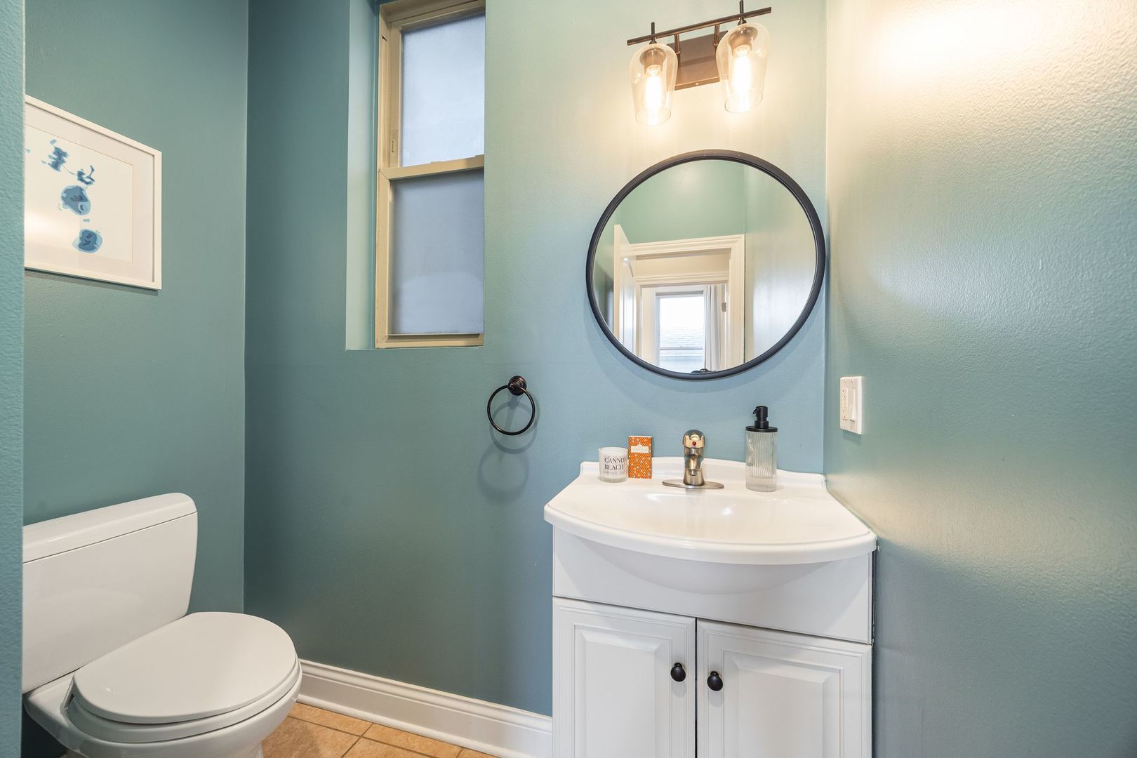 2441 N Fairfield Avenue Unit: 1