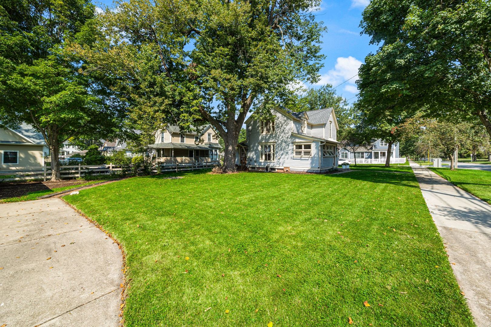 24 N Benton Street