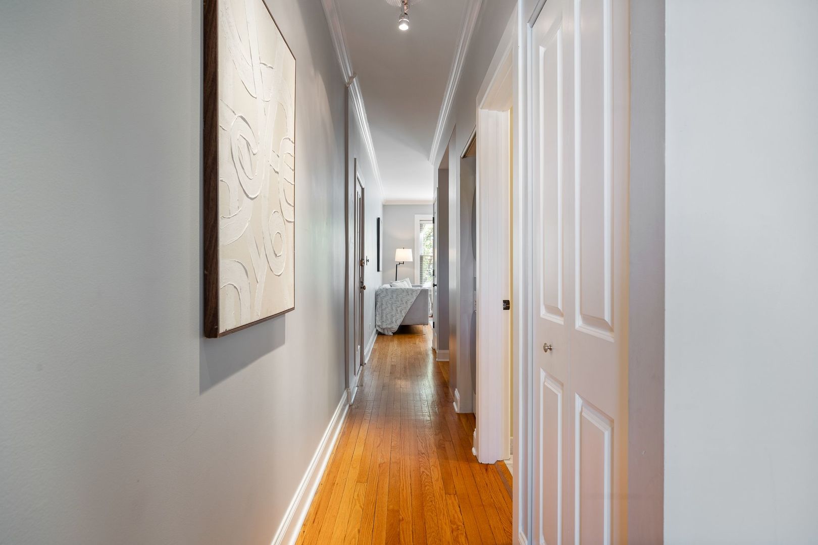 2150 W Ainslie Street Unit: 3E