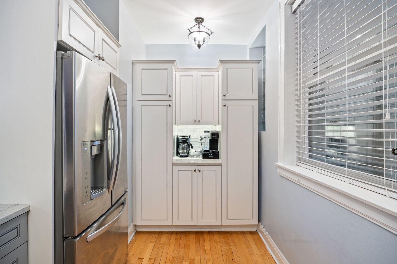 5030 N Leavitt Street Unit: 3