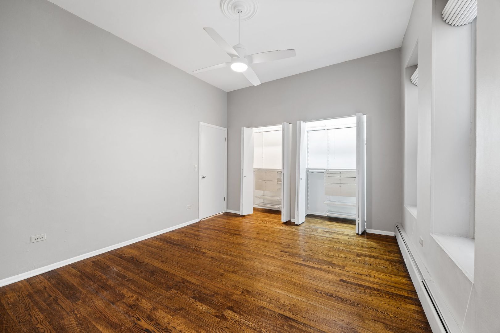 813 W Oakdale Avenue Unit: 1W