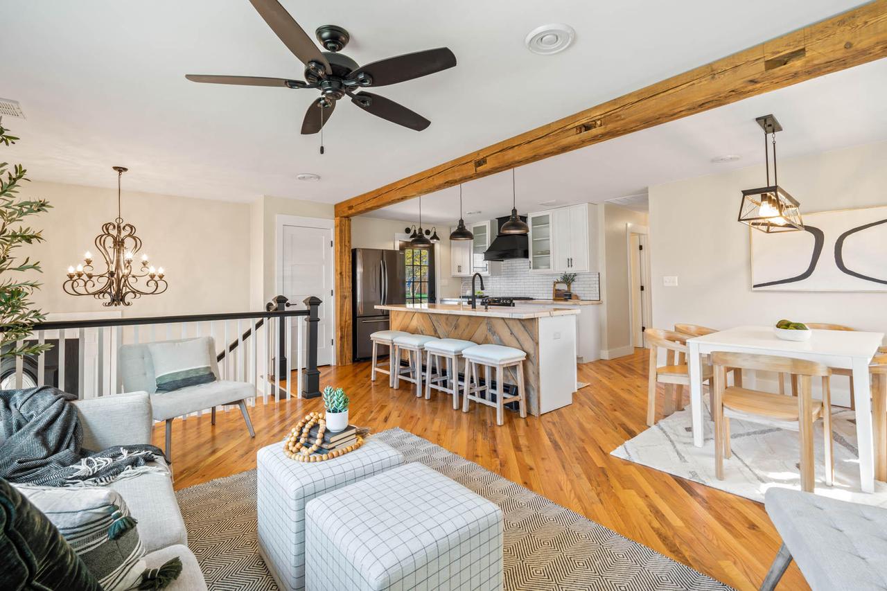 2421 Pendleton PLACE