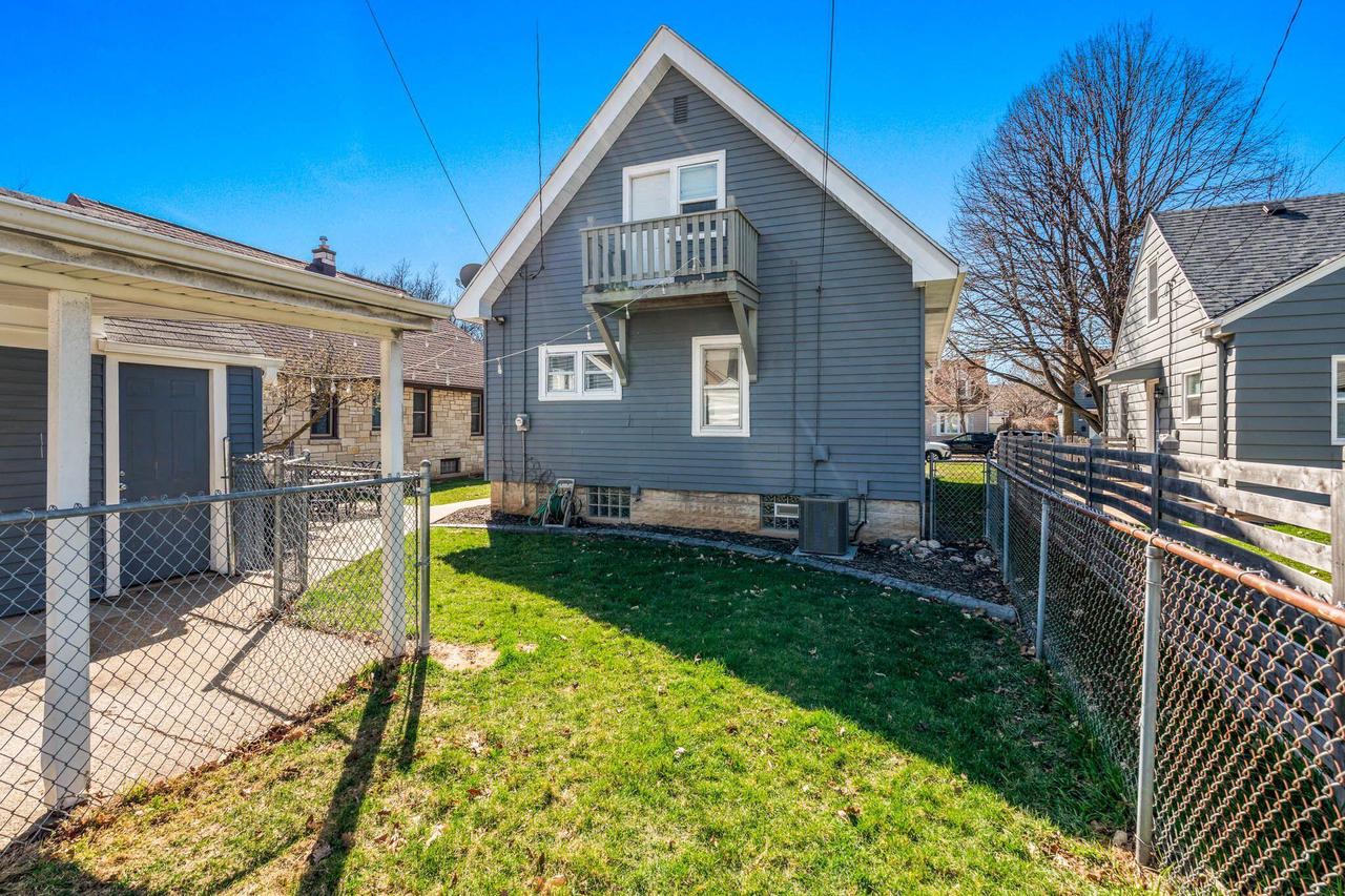 2834 North 75th STREET