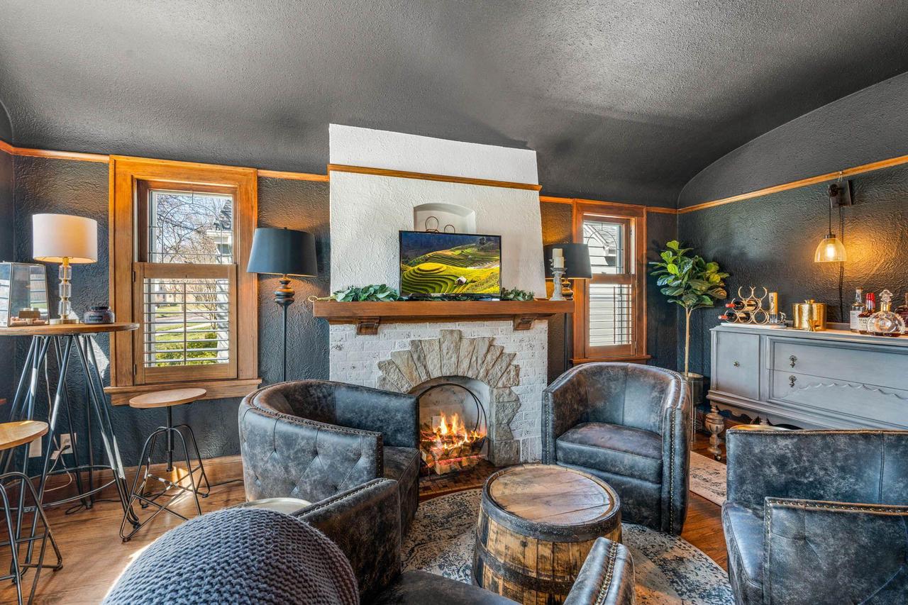 2834 North 75th STREET