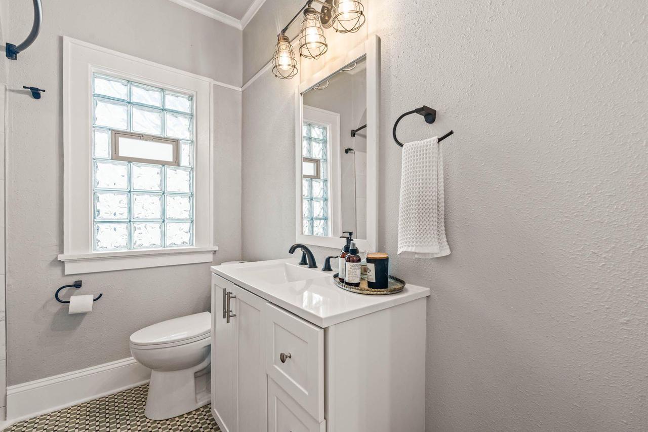 2834 North 75th STREET