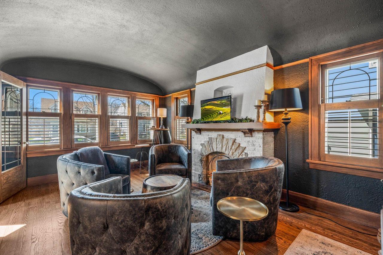 2834 North 75th STREET