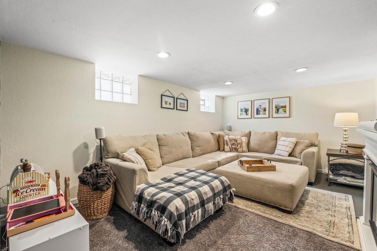 2834 North 75th STREET